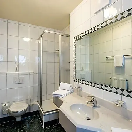 & Auerhahn Hotel 4*